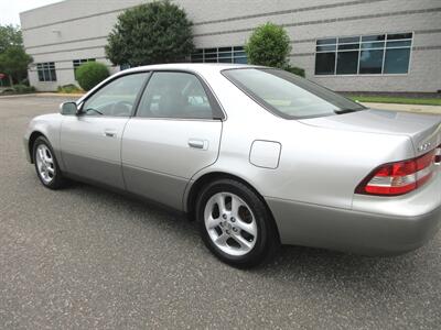 2000 Lexus ES 300   - Photo 23 - Bohemia, NY 11716