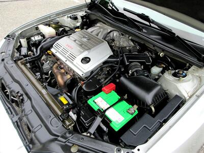 2000 Lexus ES 300   - Photo 67 - Bohemia, NY 11716