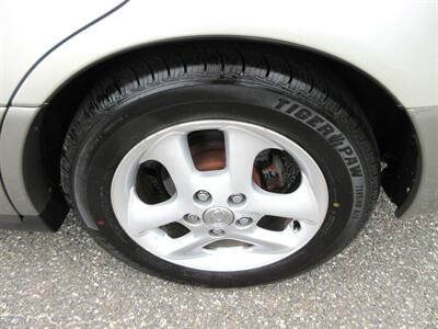 2000 Lexus ES 300   - Photo 63 - Bohemia, NY 11716