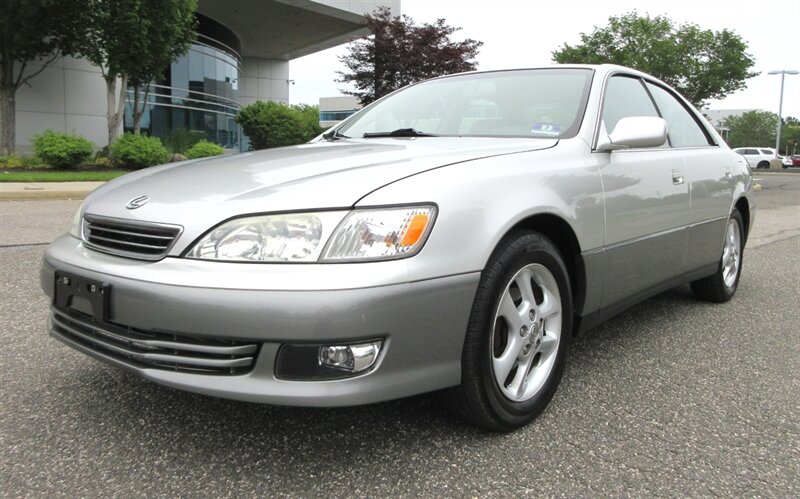 2000 Lexus ES 300  
