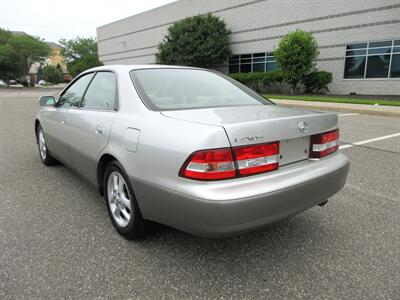 2000 Lexus ES 300   - Photo 3 - Bohemia, NY 11716