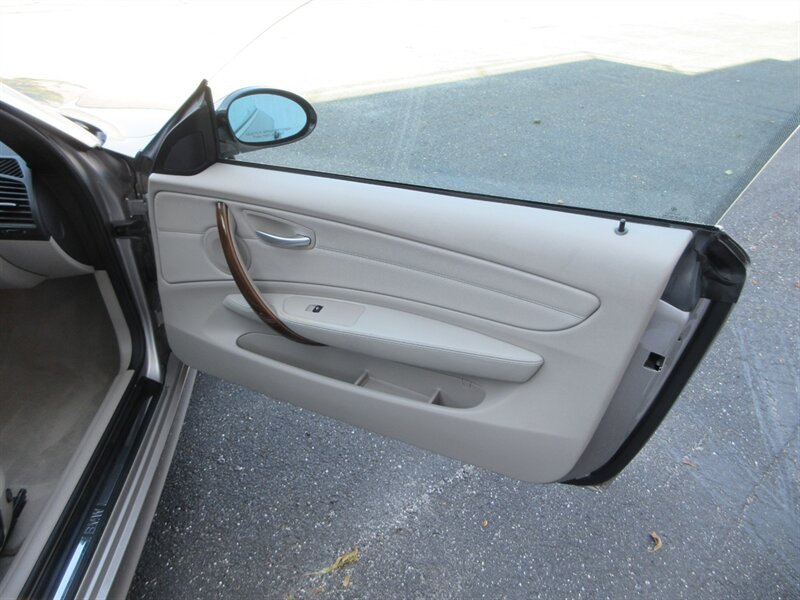 2009 BMW 128i   - Photo 51 - Bohemia, NY 11716