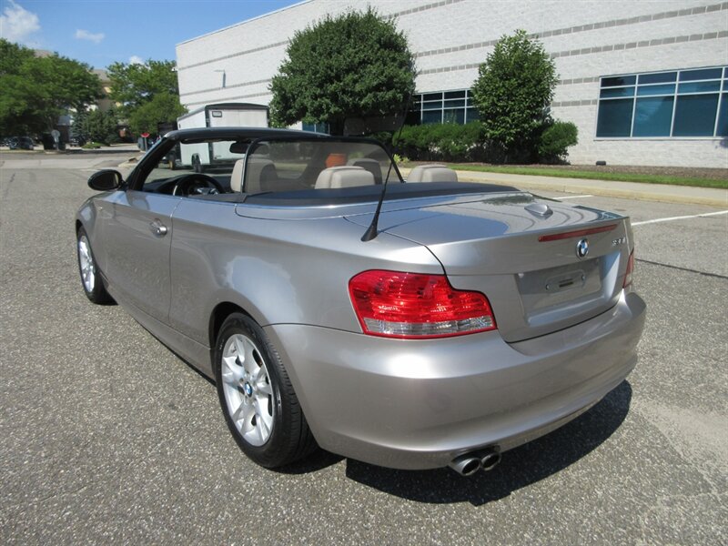 2009 BMW 128i   - Photo 3 - Bohemia, NY 11716