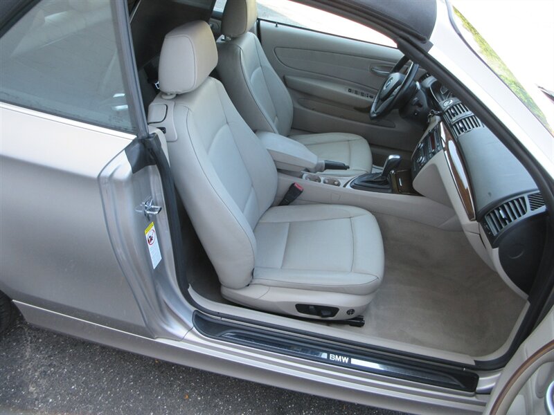 2009 BMW 128i   - Photo 48 - Bohemia, NY 11716