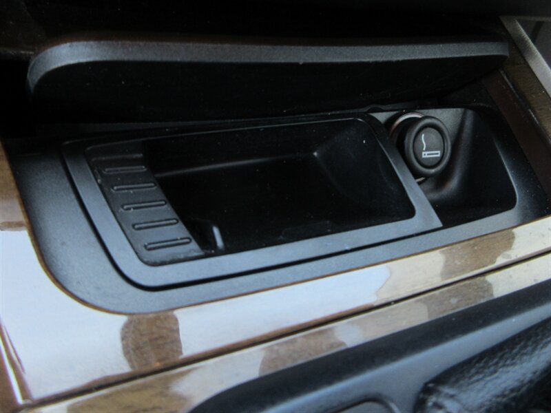 2009 BMW 128i   - Photo 42 - Bohemia, NY 11716