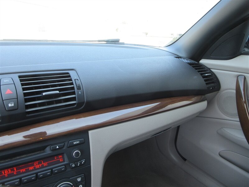 2009 BMW 128i   - Photo 44 - Bohemia, NY 11716