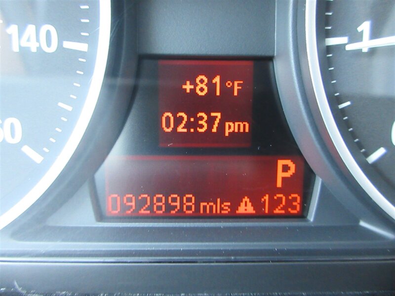 2009 BMW 128i   - Photo 72 - Bohemia, NY 11716