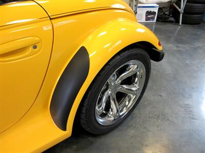 2002 Plymouth Prowler   - Photo 28 - Bohemia, NY 11716