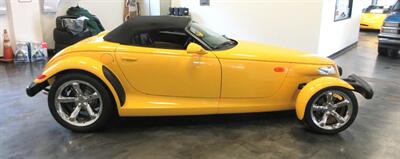 2002 Plymouth Prowler   - Photo 12 - Bohemia, NY 11716