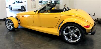 2002 Plymouth Prowler   - Photo 9 - Bohemia, NY 11716