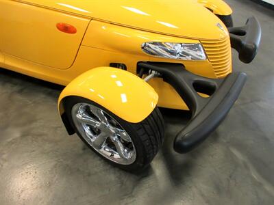 2002 Plymouth Prowler   - Photo 25 - Bohemia, NY 11716