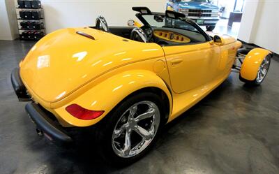 2002 Plymouth Prowler   - Photo 4 - Bohemia, NY 11716