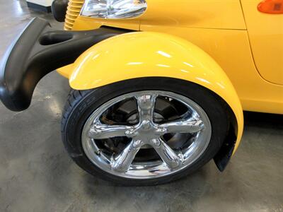2002 Plymouth Prowler   - Photo 30 - Bohemia, NY 11716