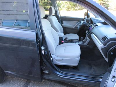 2014 Subaru Forester 2.5i Premium - Photo 46 - Bohemia, NY 11716