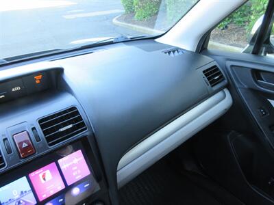 2014 Subaru Forester 2.5i Premium - Photo 34 - Bohemia, NY 11716