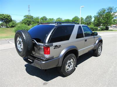 2000 Chevrolet Blazer 2 Door LS ZR2 - Photo 4 - Bohemia, NY 11716