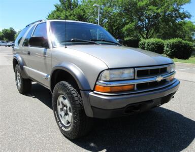 2000 Chevrolet Blazer 2 Door LS ZR2 - Photo 2 - Bohemia, NY 11716