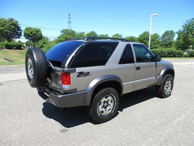 2000 Chevrolet Blazer 2 Door LS ZR2 - Photo 8 - Bohemia, NY 11716