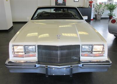 1985 Buick Riviera Convertible   - Photo 9 - Bohemia, NY 11716