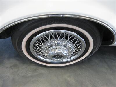 1985 Buick Riviera Convertible   - Photo 41 - Bohemia, NY 11716