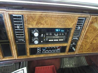 1985 Buick Riviera Convertible   - Photo 29 - Bohemia, NY 11716