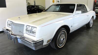 1985 Buick Riviera Convertible   - Photo 11 - Bohemia, NY 11716