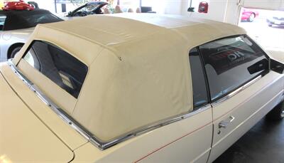 1985 Buick Riviera Convertible   - Photo 18 - Bohemia, NY 11716