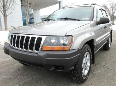 2001 Jeep Grand Cherokee Laredo   - Photo 1 - Bohemia, NY 11716