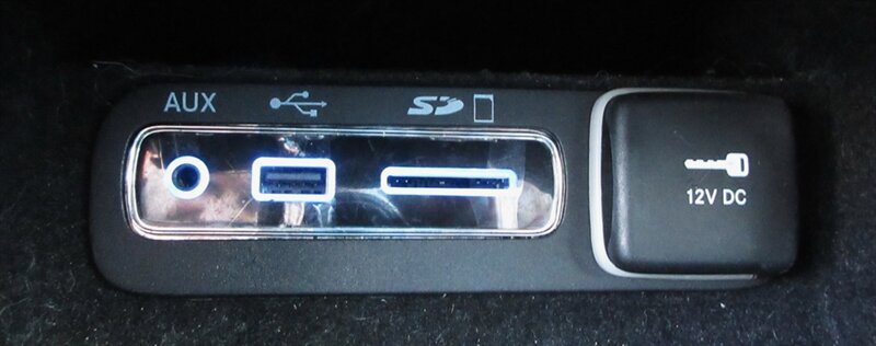 2017 Jeep Grand Cherokee Limited 75th Anniversary   - Photo 39 - Bohemia, NY 11716