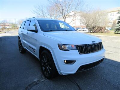 2017 Jeep Grand Cherokee Limited 75th Anniversary   - Photo 18 - Bohemia, NY 11716