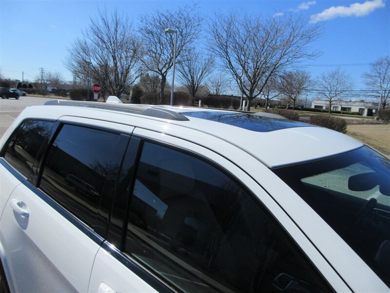 2017 Jeep Grand Cherokee Limited 75th Anniversary   - Photo 26 - Bohemia, NY 11716