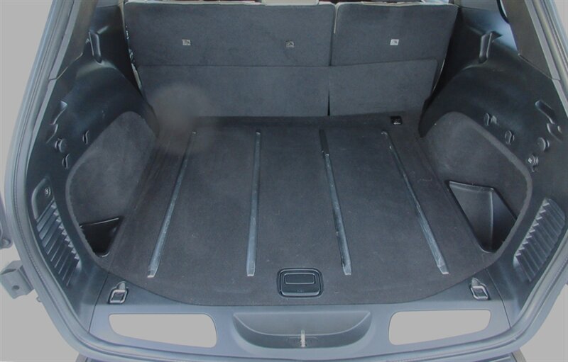 2017 Jeep Grand Cherokee Limited 75th Anniversary   - Photo 59 - Bohemia, NY 11716