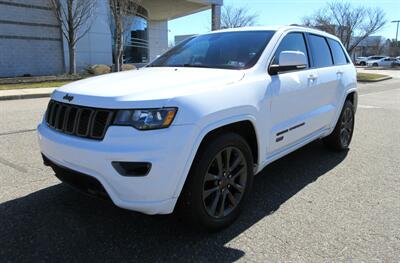 2017 Jeep Grand Cherokee Limited 75th Anniversary   - Photo 5 - Bohemia, NY 11716