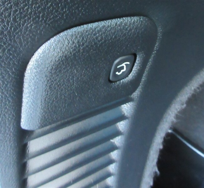 2017 Jeep Grand Cherokee Limited 75th Anniversary   - Photo 58 - Bohemia, NY 11716