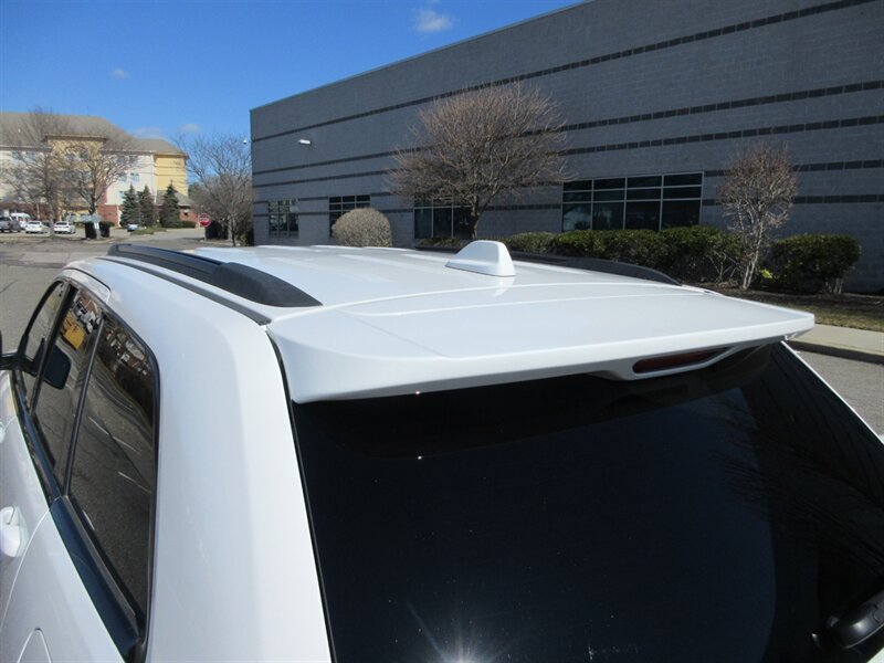 2017 Jeep Grand Cherokee Limited 75th Anniversary   - Photo 28 - Bohemia, NY 11716