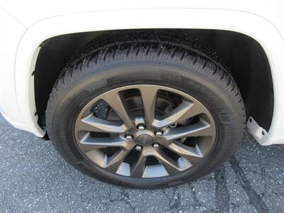 2017 Jeep Grand Cherokee Limited 75th Anniversary   - Photo 63 - Bohemia, NY 11716