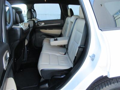 2017 Jeep Grand Cherokee Limited 75th Anniversary   - Photo 49 - Bohemia, NY 11716