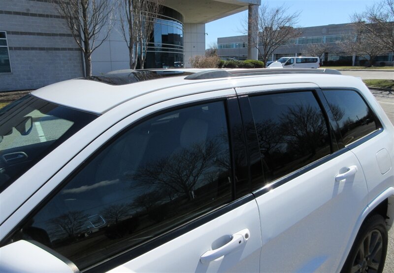 2017 Jeep Grand Cherokee Limited 75th Anniversary   - Photo 27 - Bohemia, NY 11716