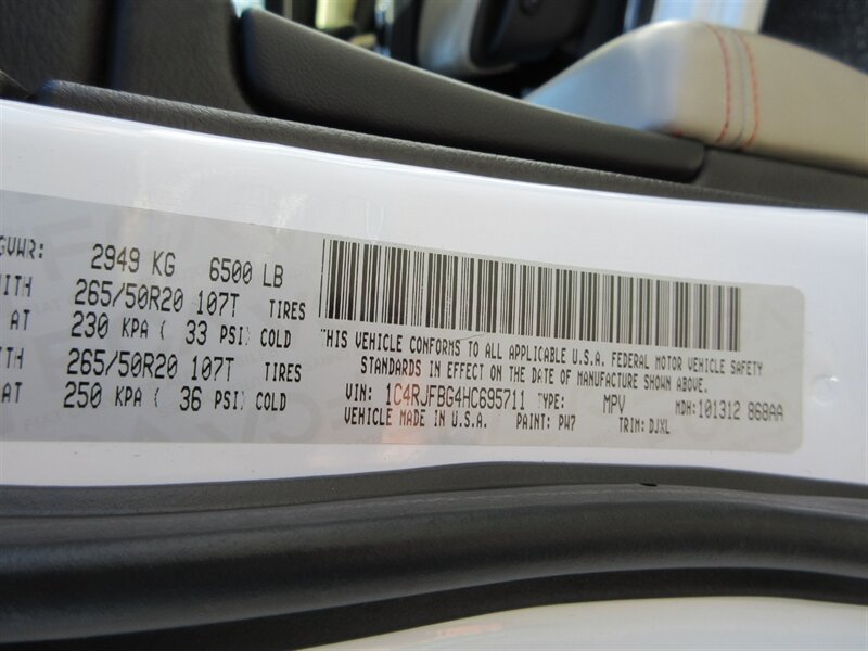 2017 Jeep Grand Cherokee Limited 75th Anniversary   - Photo 80 - Bohemia, NY 11716