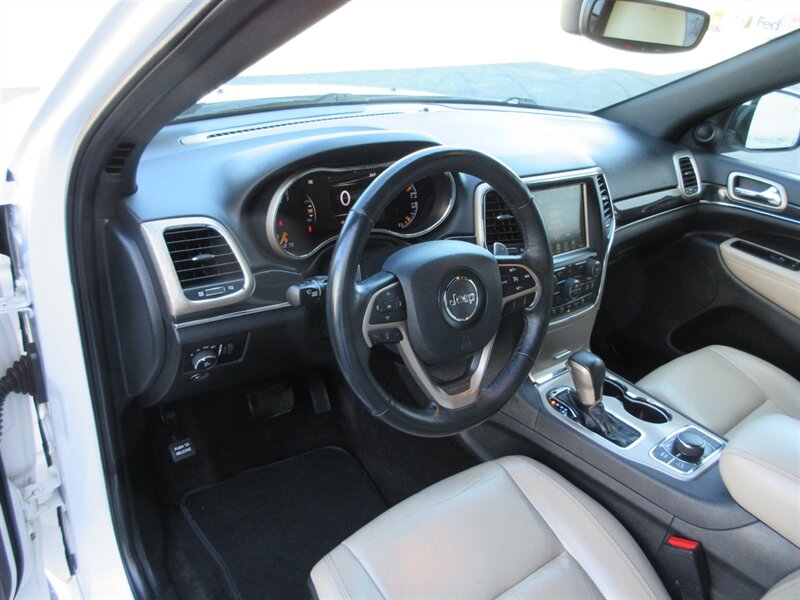 2017 Jeep Grand Cherokee Limited 75th Anniversary   - Photo 31 - Bohemia, NY 11716