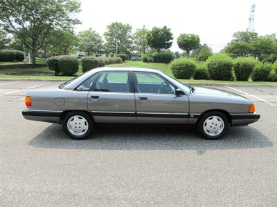 1989 Audi 100 Sedan   - Photo 14 - Bohemia, NY 11716