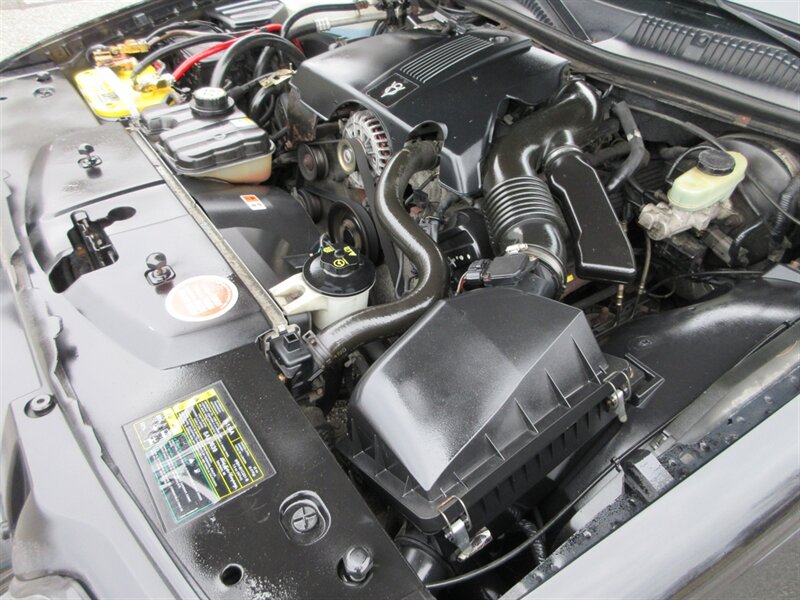 2003 Lincoln Town Car Executive Limousine - Photo 59 - Bohemia, NY 11716