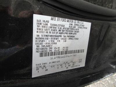 2003 Lincoln Town Car Executive Limousine - Photo 75 - Bohemia, NY 11716