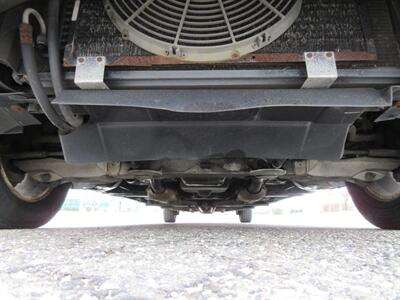 2003 Lincoln Town Car Executive Limousine - Photo 62 - Bohemia, NY 11716