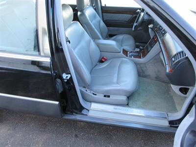 1992 Mercedes-Benz 500 SEL   - Photo 54 - Bohemia, NY 11716