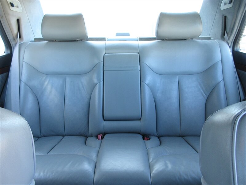 1992 Mercedes-Benz 500 SEL   - Photo 46 - Bohemia, NY 11716