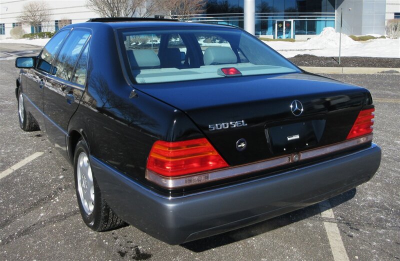 1992 Mercedes-Benz 500 SEL   - Photo 3 - Bohemia, NY 11716