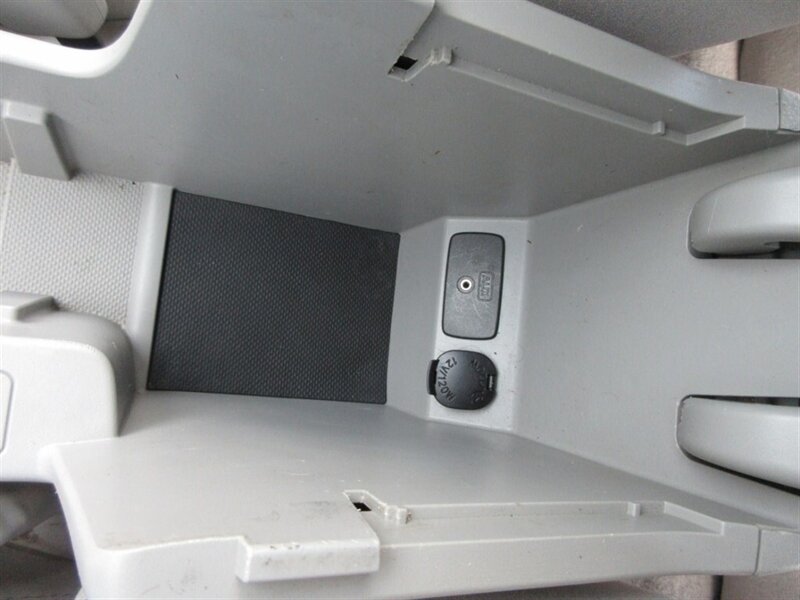 2009 Subaru Forester 2.5 X   - Photo 18 - Bohemia, NY 11716
