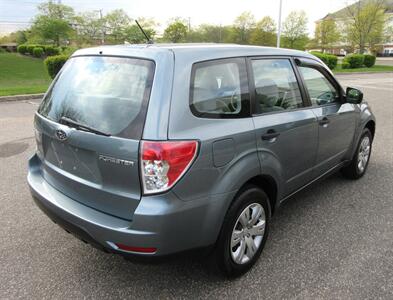 2009 Subaru Forester 2.5 X   - Photo 4 - Bohemia, NY 11716