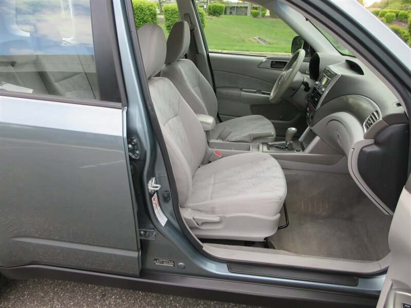 2009 Subaru Forester 2.5 X   - Photo 32 - Bohemia, NY 11716